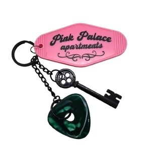 Coraline Inspired Keychain! Keys‎ to the Pink Palace Apartments w/ Skelet…